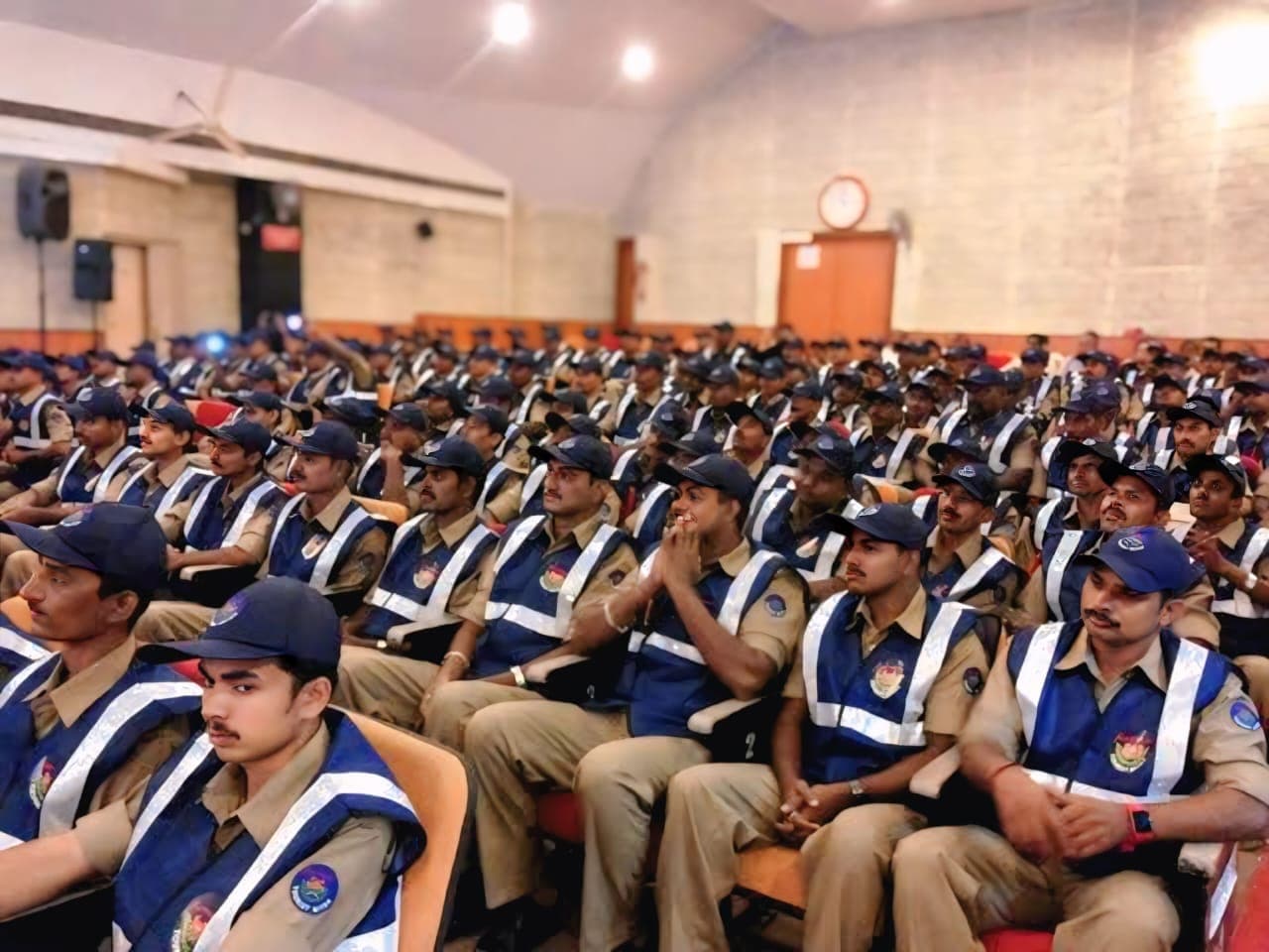 Tourist Mitra (Tourist Police)