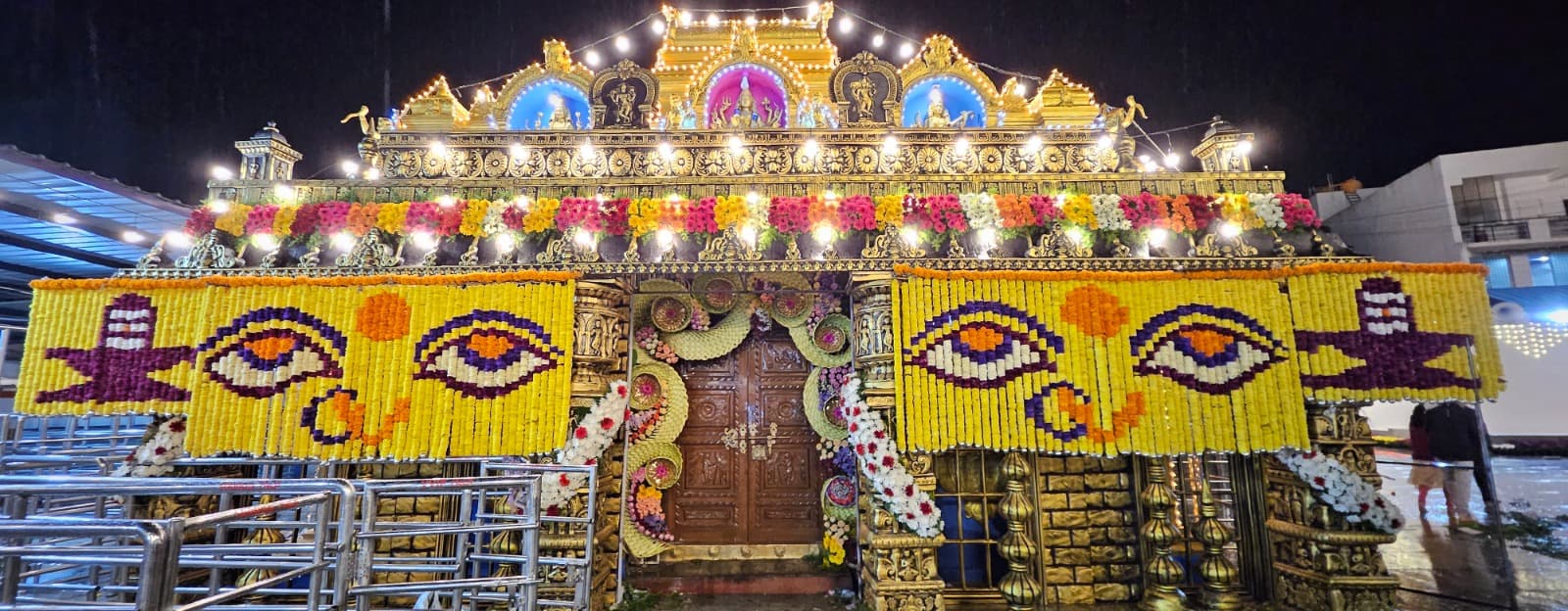 ಶ್ರೀ ಹಾಸನಾಂಬಾ ದೇವಿ ದರ್ಶನ ಹಾಗೂ ಶ್ರೀ ಸಿದ್ದೇಶ್ವರ ಸ್ವಾಮಿ ಜಾತ್ರಾ ಮಹೋತ್ಸವ: